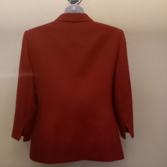 VTG- Le Suit Essentials Rust Blazer - Picture 6 of 11